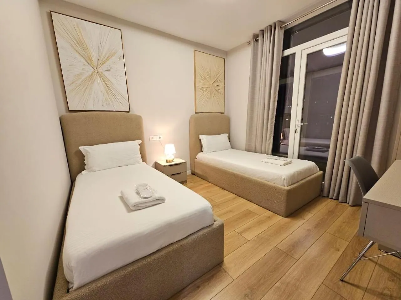 公寓 Miku Apartment-Modern 2Bedroom In Prime Location 地拉那 阿尔巴尼亚